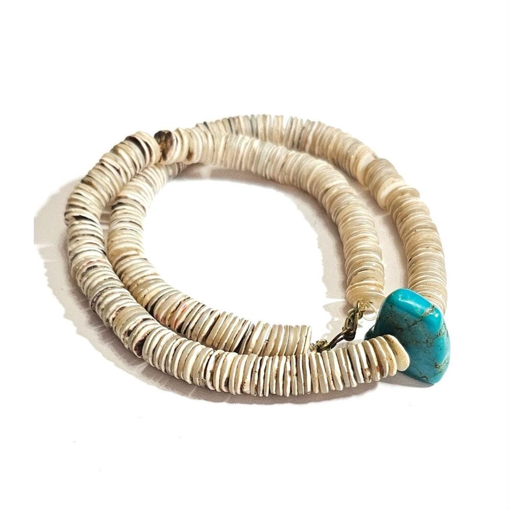 Vintage 1970s Shell and Turquoise Heishi Style Necklace - Picture 3 of 5